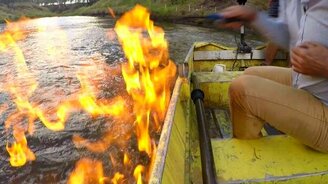 Горящая река - смотреть видео (1:58)