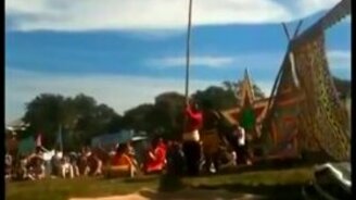 Крепкий у него пресс - смотреть видео (1:17)