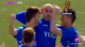 Потрясный гол в футболе - смотреть видео (0:44)