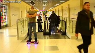 Мальчик подшутил над фокусником - смотреть видео (0:33)