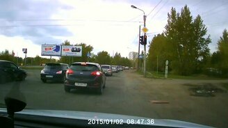 Как законно проехать на красный - смотреть видео (0:48)