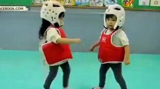 Девчачье тхэквондо - смотреть видео (0:59)