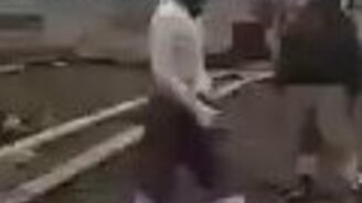 Акробат на стройке - смотреть видео (0:25)