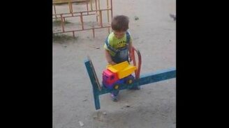 Когда твой лучший друг - машинка - смотреть видео (0:28)