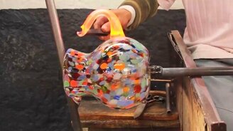 Создание стеклянного графина - смотреть видео (1:39)