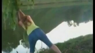 Сельская русалка - смотреть видео (0:26)