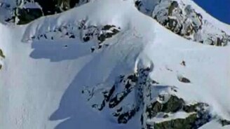 Безумное сальто назад в горах - смотреть видео (0:19)