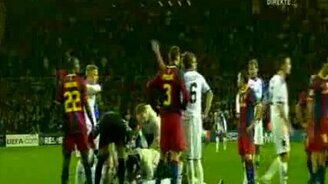 Нокаут на футболе - смотреть видео (1:29)