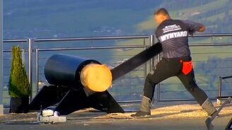 Соревнования дровосеков - смотреть видео (1:31)