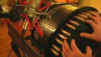 Колёсная арфа - смотреть видео (0:51)