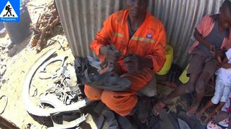 Сандалии из покрышек - смотреть видео (4:00)