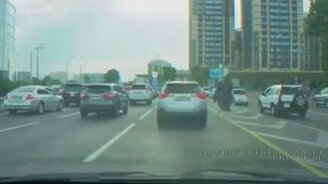 Всадник на страусе - смотреть видео (0:15)