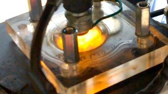 Прозрачная головка цилиндра на мопеде - смотреть видео (0:48)