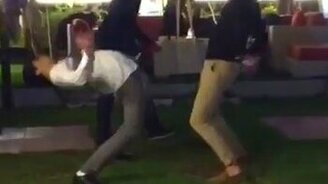 Человек без позвоночника - смотреть видео (0:09)