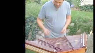 Интересная игра на цимбалы - смотреть видео (3:32)