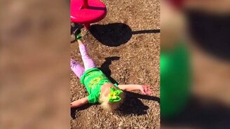 Ух, головка закружилась! - смотреть видео (0:44)