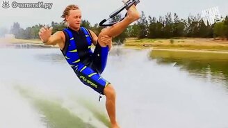 Скольжение по воде на пятках - смотреть видео (1:18)