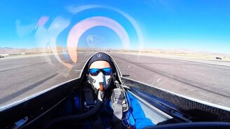 ДТП у пилотов на гонке - смотреть видео (1:49)