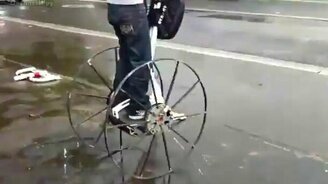 Транспорт для пешеходов - смотреть видео (0:44)