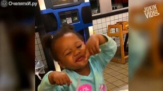 Смешное видео в сборнике - смотреть видео (8:23)