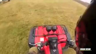 Квадроциклисты-неудачники - смотреть видео (5:21)