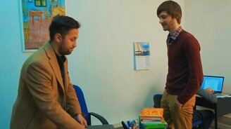 Генератор тупых вопросов - смотреть видео (2:06)