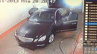 Нелепая порча Мерса на мойке - смотреть видео (1:07)