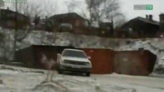 На ледяной дороге - смотреть видео (2:47)