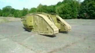 Точная копия боевого танка 1917 года - смотреть видео (3:14)