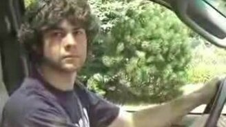 Не скучай на светофоре - смотреть видео (0:36)