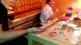 Десятка весёлых подшучиваний - смотреть видео (5:45)