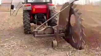 Гигантская пила - смотреть видео (1:32)