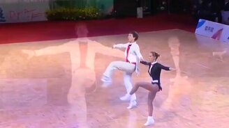 Рок-н-ролл от акробатов - смотреть видео (1:57)