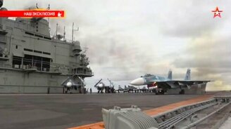 Самолёты на авианесущем крейсере - смотреть видео (1:47)