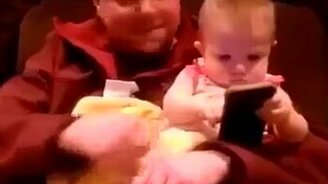 Батя, не мешай играть! - смотреть видео (0:22)