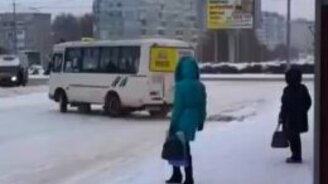 Случайный дрифт на ПАЗике - смотреть видео (0:29)