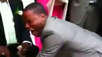 Угадай ножку невесты! - смотреть видео (1:19)