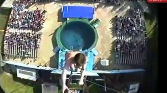 Сборка невероятных трюков - смотреть видео (10:01)