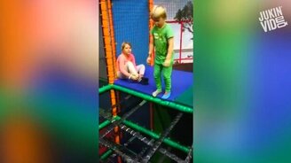 Десятка смешных детских ошибок - смотреть видео (3:40)