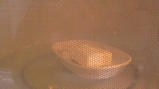 Мыло в микроволновке - смотреть видео (1:23)