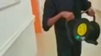 Горе-инженер и катушка - смотреть видео (0:32)