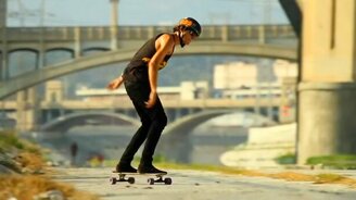 Мастерское катание на лонгборде - смотреть видео (3:58)