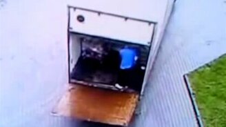 А нечего пиво возить! - смотреть видео (1:01)