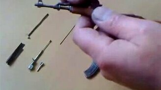 Маленький АК-47 - смотреть видео (1:54)