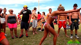 Чёткие спортивные девушки - смотреть видео (2:42)