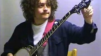 Мастер игры на банджо - смотреть видео (1:00)