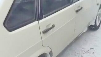 Так это восьмёрка или девятка? - смотреть видео (0:25)