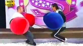 Русский против китайцев - смотреть видео (2:55)