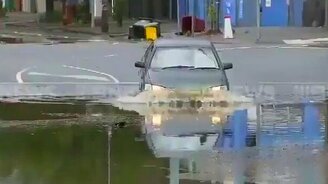 Как выглядит городская рыбалка - смотреть видео (0:48)