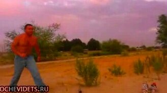 Не зная броду, не прыгай в воду - смотреть видео (0:26)